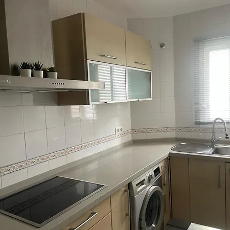 Center Apartment *